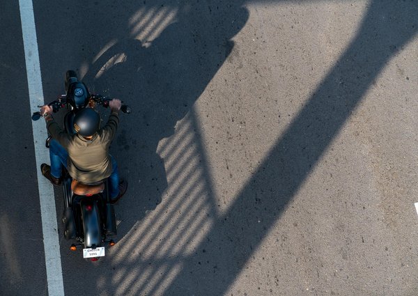 How can you identify and fix common electrical issues in your vehicle?